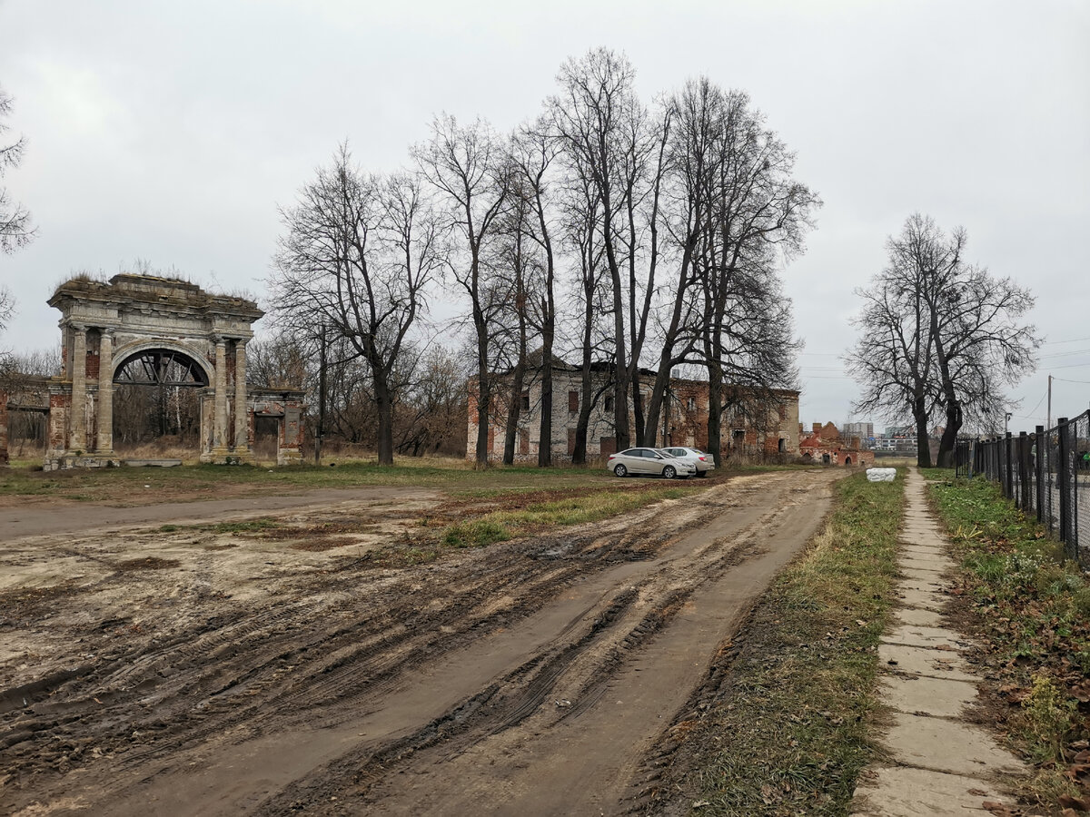 Усадьба Екатерины Дашковой село Троицкое.