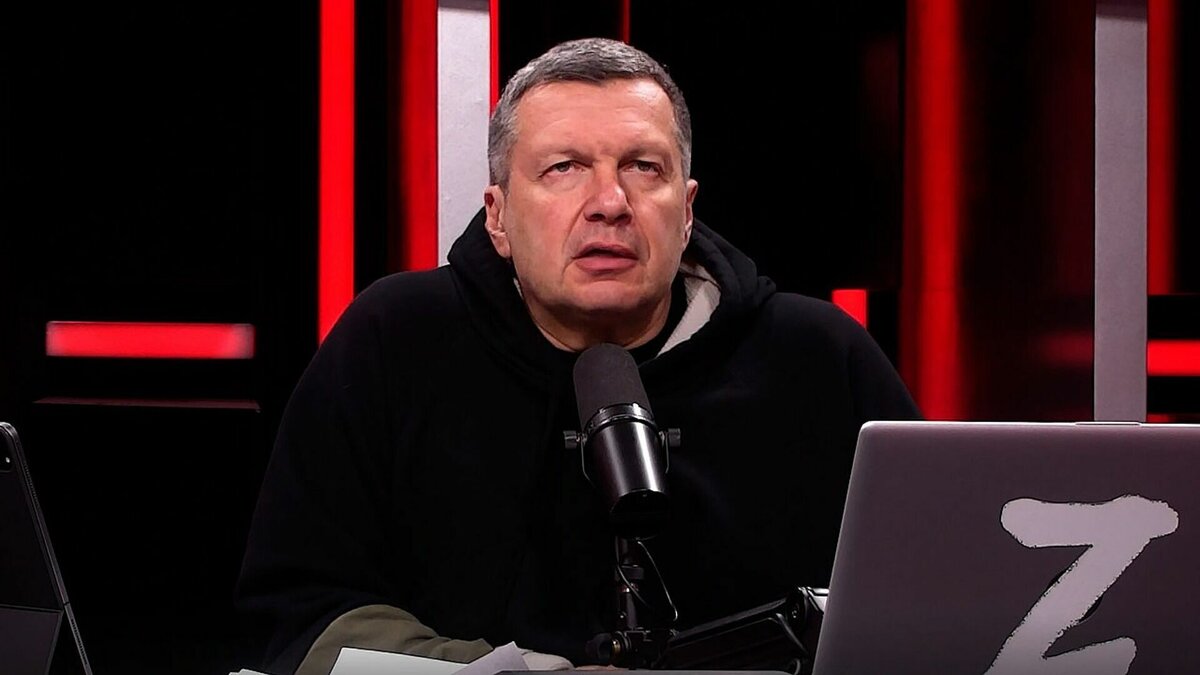     Известный журналист высказался о военнослужащих в прямом эфире.