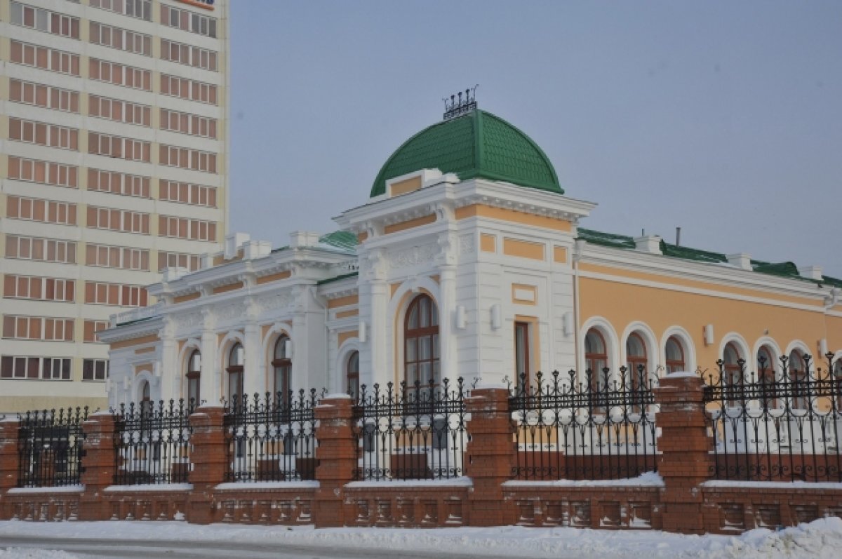    Омский центр изучения истории Гражданской войны получил знак «Сим Победиши»