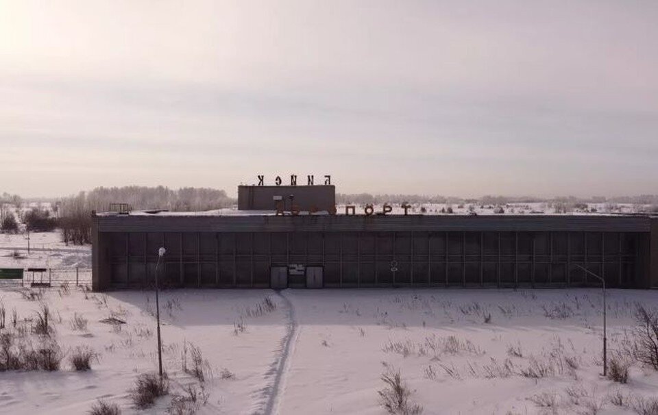     В последний раз самолеты здесь садились в 2009 году Фото6 телеканал «Толк»