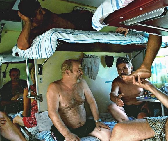 "Плацкартную романтику" всегда вспоминаю с содроганием