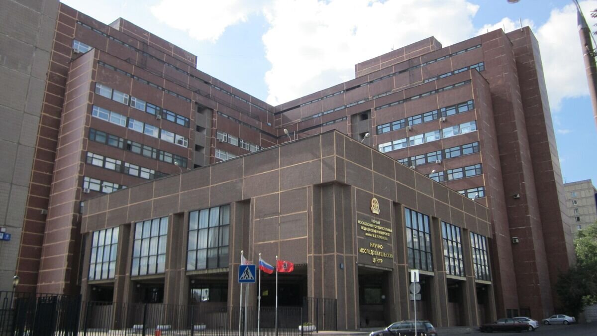    Первый московский государственный медицинский университет, Москва, РоссияCC BY-SA 3.0 / Petr Adam Dohnálek /