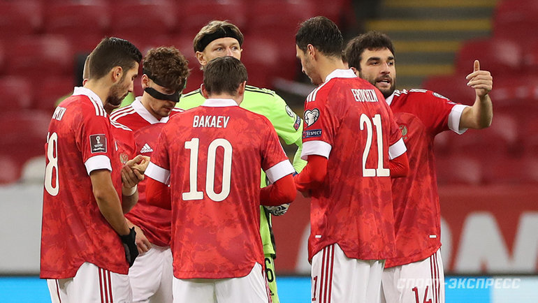    Футболисты сборной России.Александр Федоров