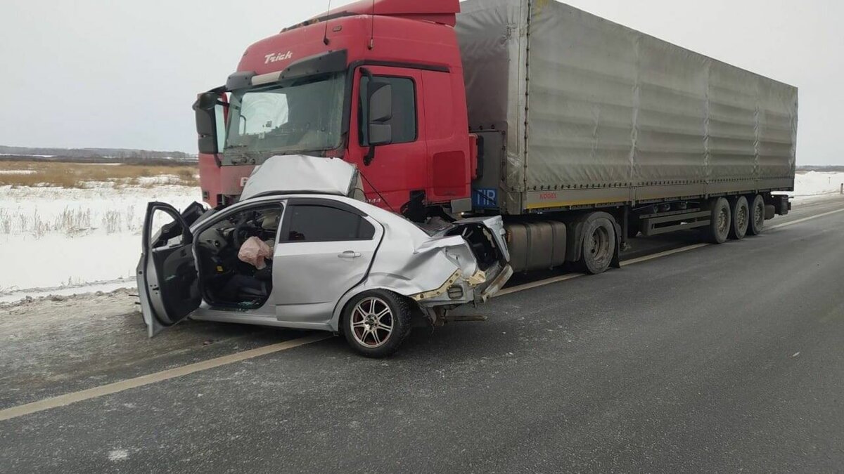 Водитель Chevrolet Aveo погиб в ДТП с большегрузом на трассе Тюмень — Омск  | nashgorod.ru | Дзен