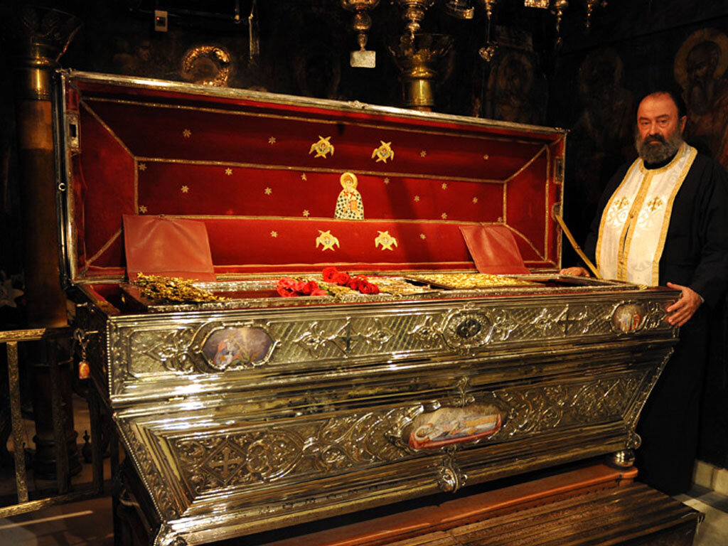 рака с мощами святого Спиридона Тримифунтского