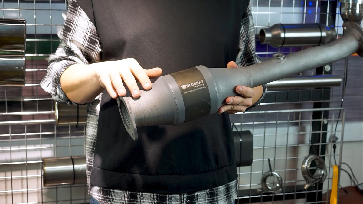 Восстановленный нижний катализатор от INFINITI QX56