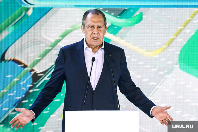    Лавров озвучил, что условия России Украина должна выполнить «подобру-поздорову»