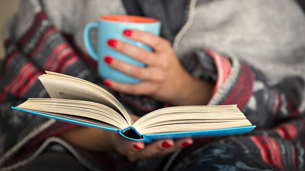 Бумажная книга - идеальный способ отдохнуть от гаджетов