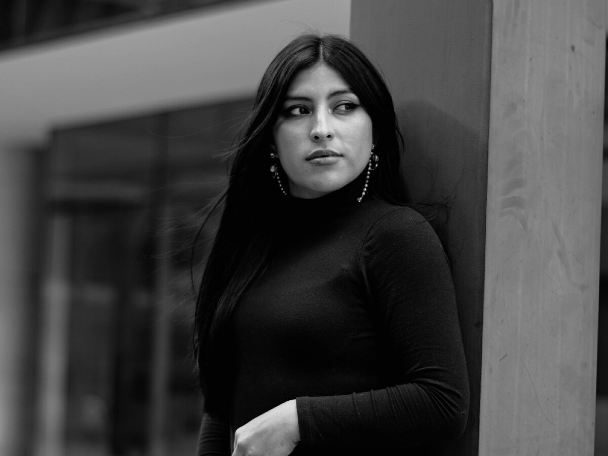 2 признака, что ваши прошлые отношения еще не завершены, а значит ...