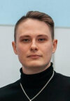 «В качестве более эффективного варианта оптимизации мы выбрали снижение кислорода в оборотной воде за счёт барбатажа – насыщение воды азотом. Методика помогает избежать потери суспензии, повышает экономический эффект», - подробнее о решении кейса рассказал политеховец Александр Потапов.