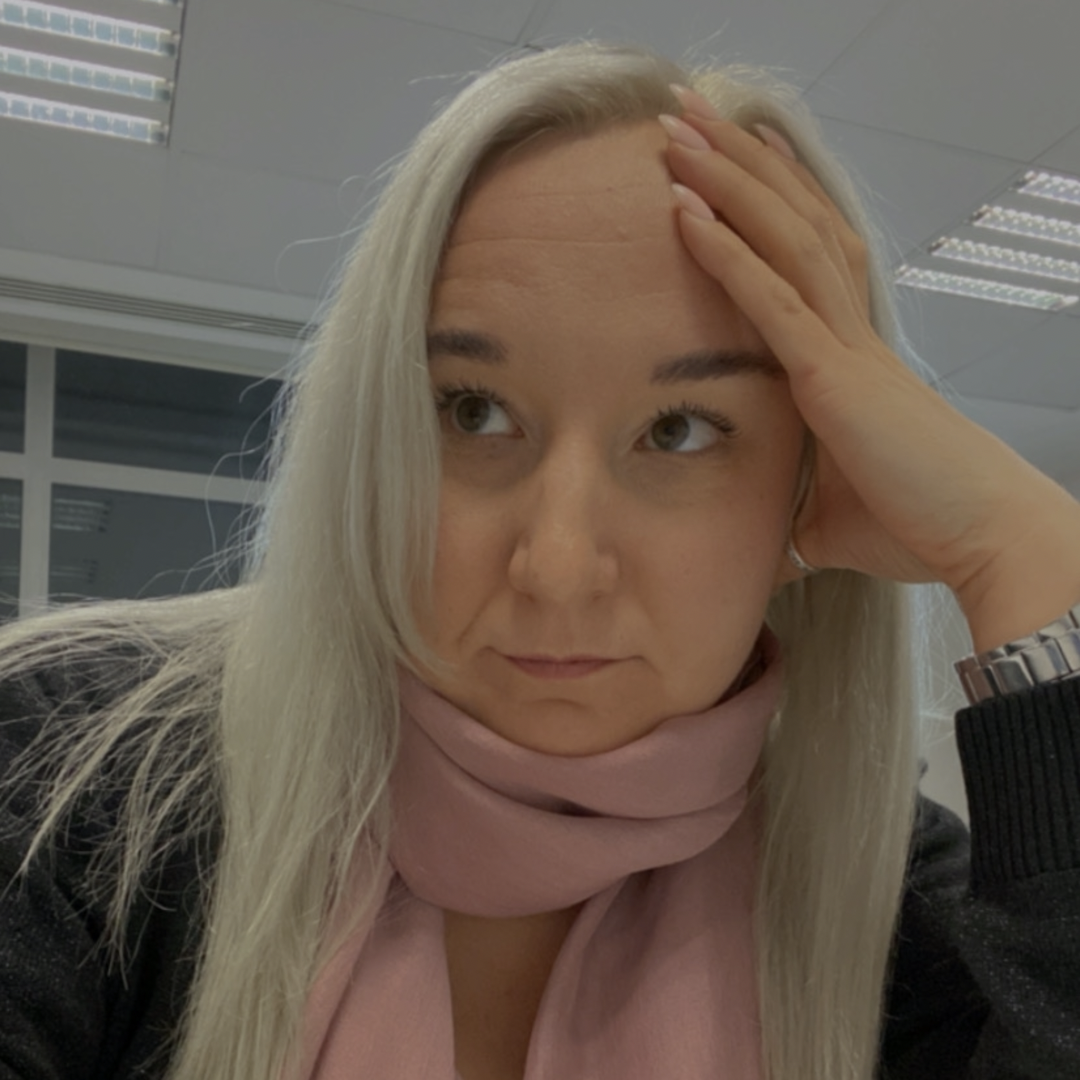 Это я сижу в шоке от всего происходящего из-за него