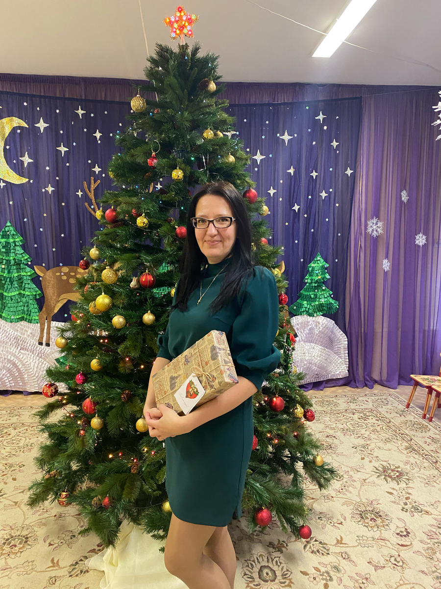 Это я) С новогодними пожеланиями:)🎄❄️