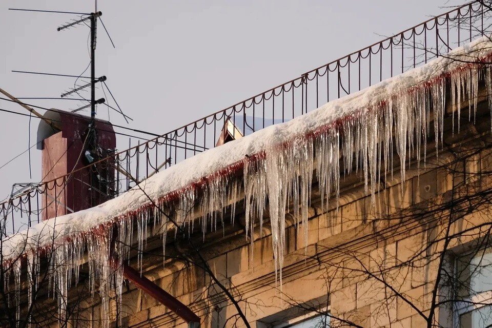     ЧП произошло 28 декабря на ул. Инициативной Артем КИЛЬКИН (архив)