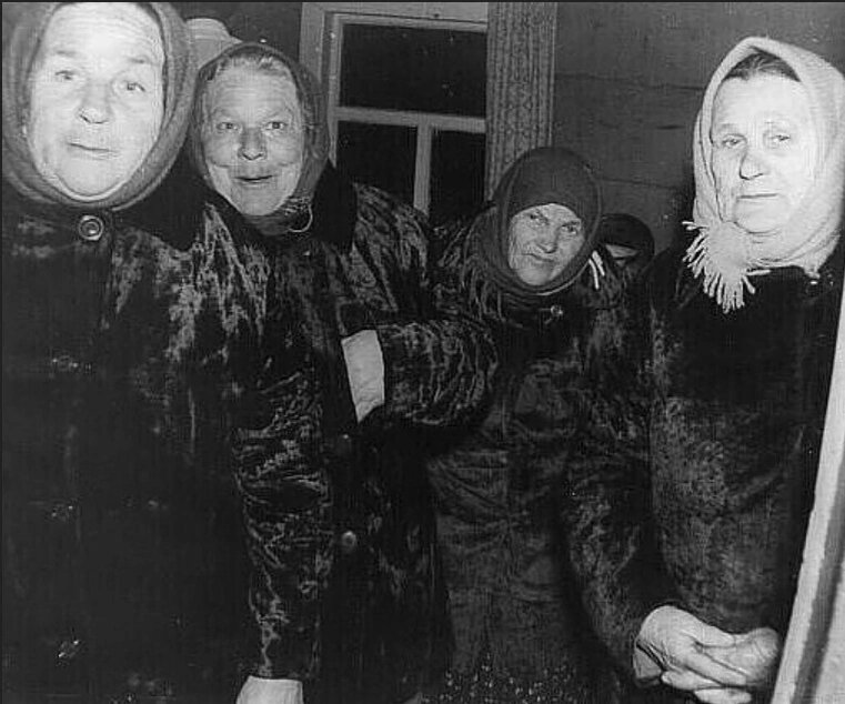 Плюшевые жакетки. Фото и иллюстрации взяты из открытых источников, и принадлежат авторам.