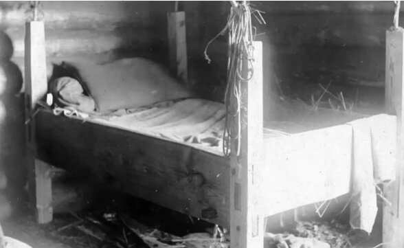 Это сегодня дети – короли, цари и императоры, причем не только для своих семей, но и для общества в целом.-14