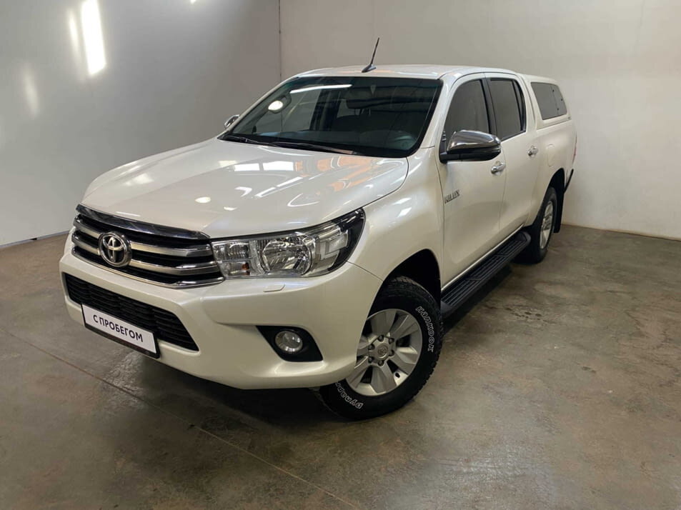 Поддержанный Toyota Hilux