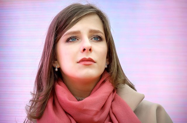    Что известно о временном уходе со сцены Лизы Арзамасовой?