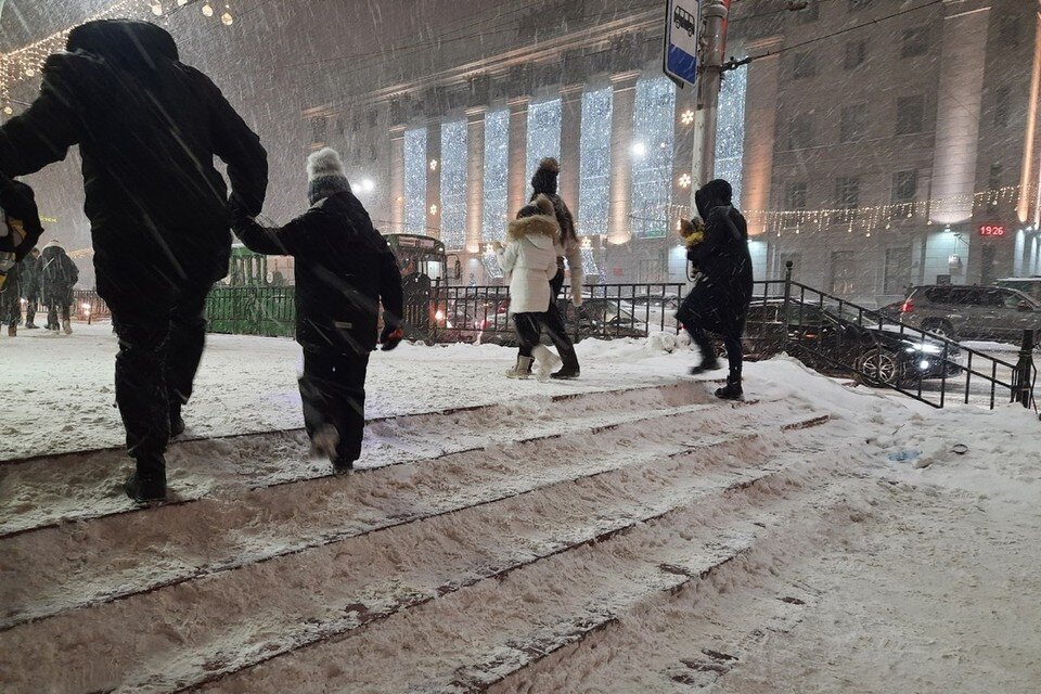     Прокуратура нашла 21 нарушение уборки снега в городе. София БЕРЕЗОВСКАЯ