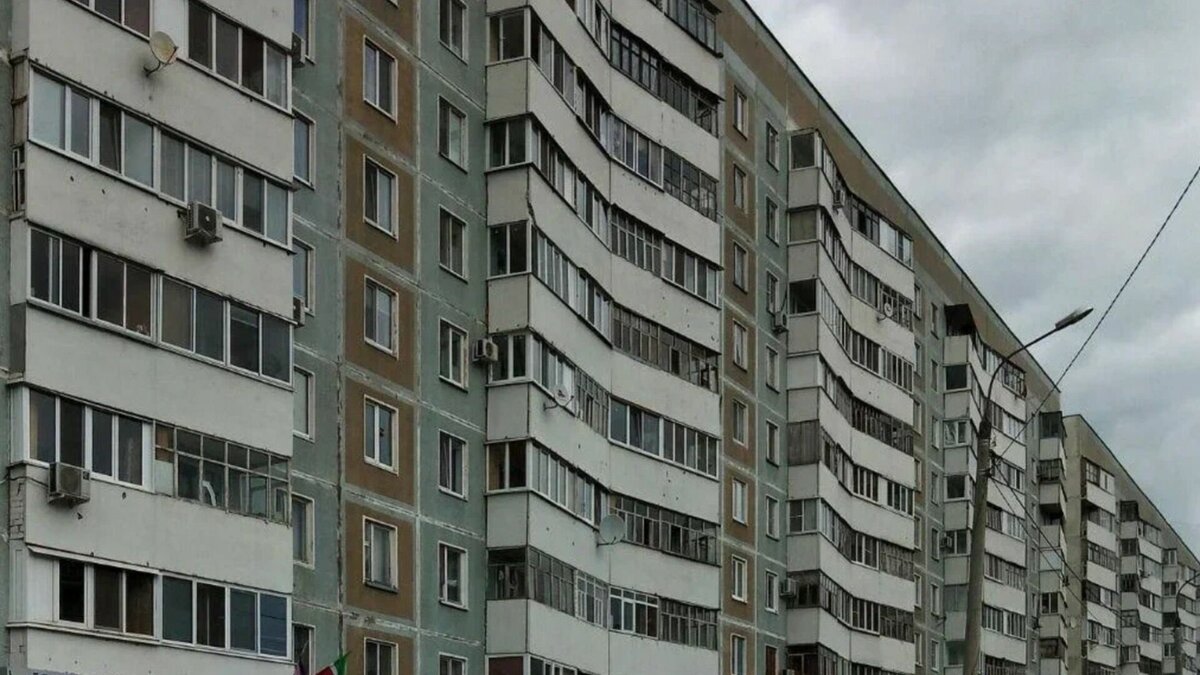     В Казани на капитальный ремонт 71 жилого дома направят 740 млн рублей. Об этом пишет «Бизнес Онлайн» со ссылкой на тендер ГИСУ РТ.