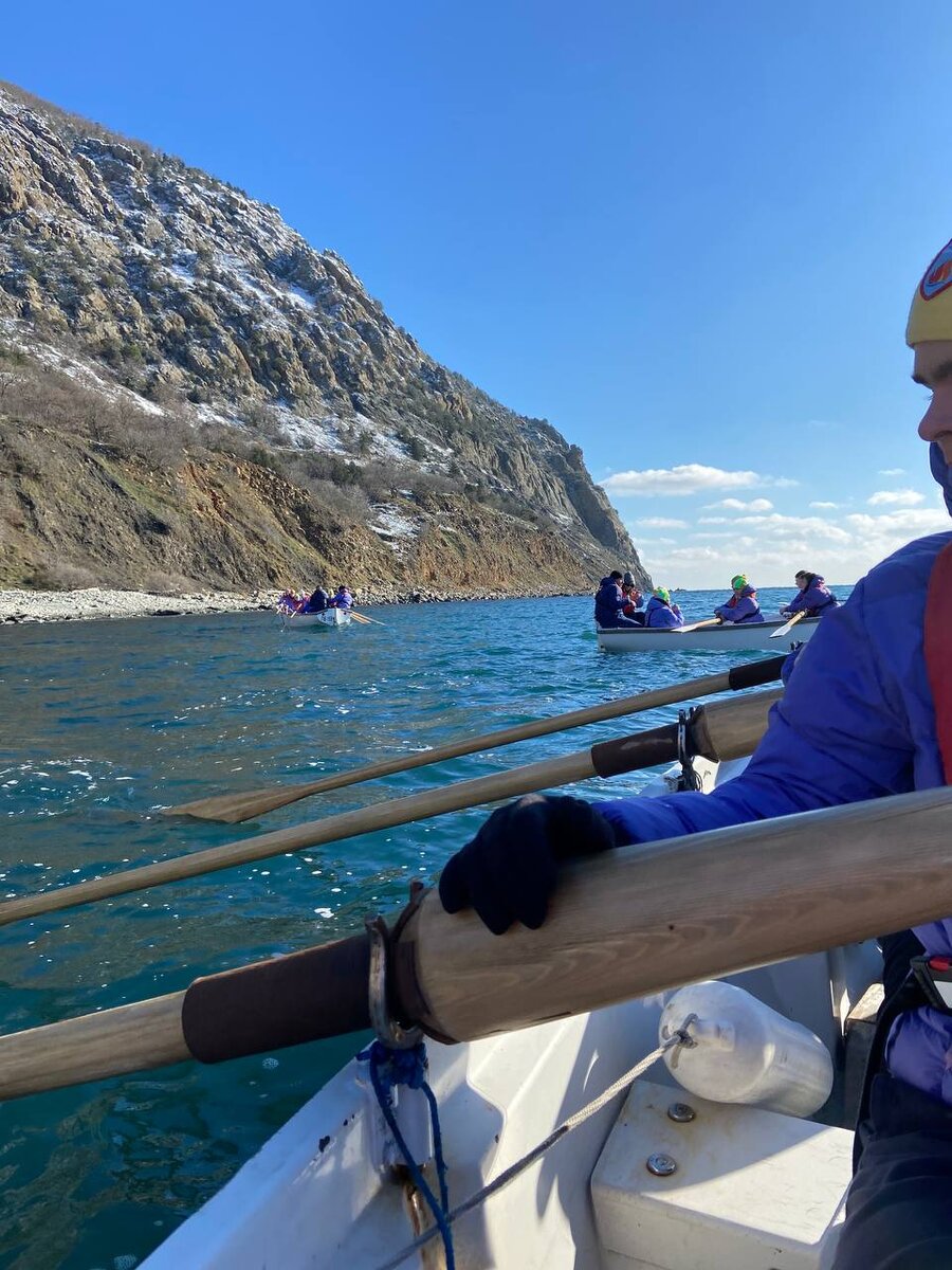 Выход в море на шлюпке