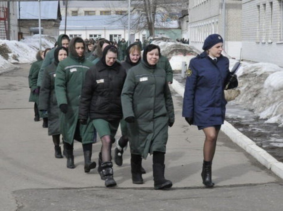 Что означают прически в женской колонии