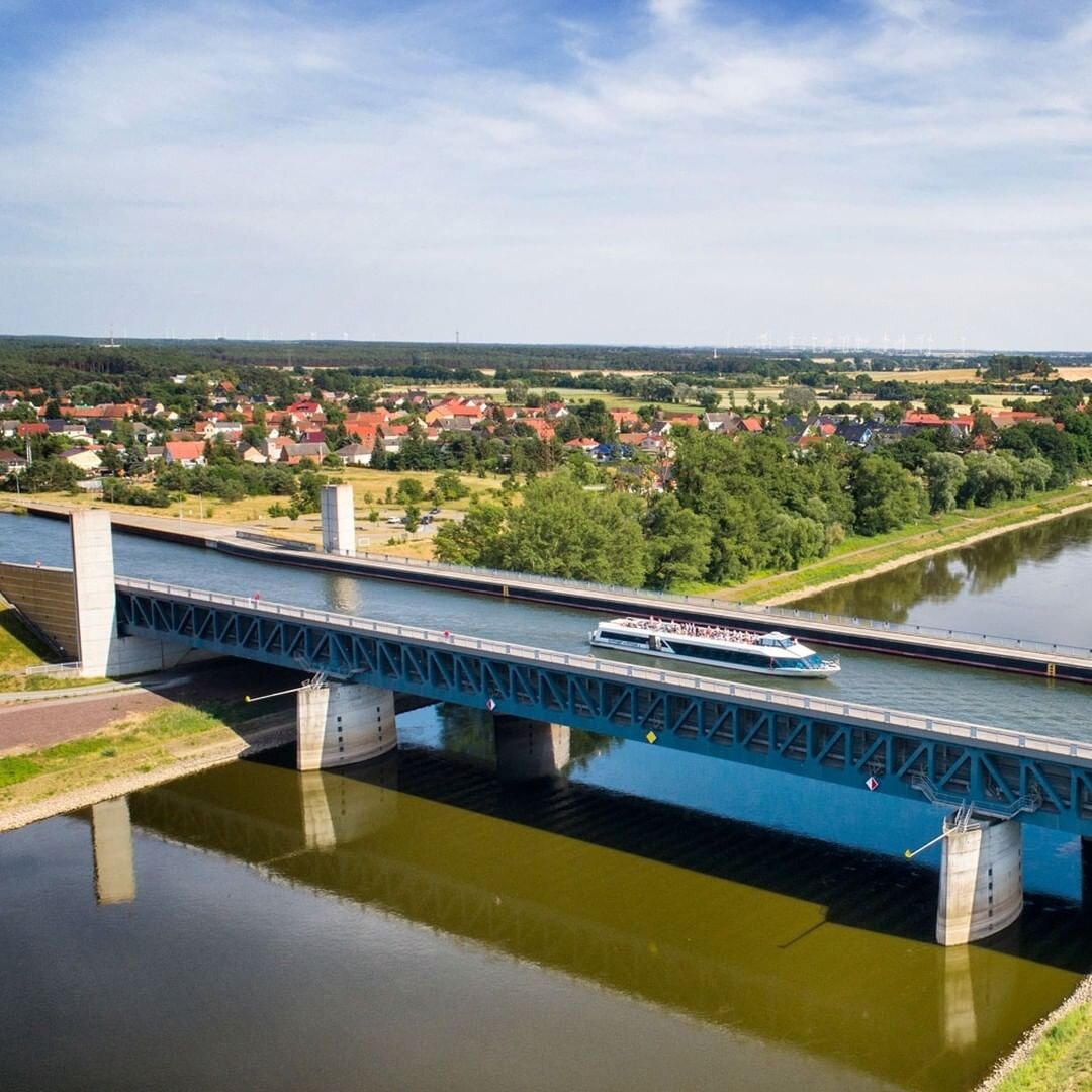 Магдебургский водный мост (Kanalbrücke Magdeburg) – самый длинный  судоходный мост Европы | МУЗЕЙ БЕТОНА | Дзен