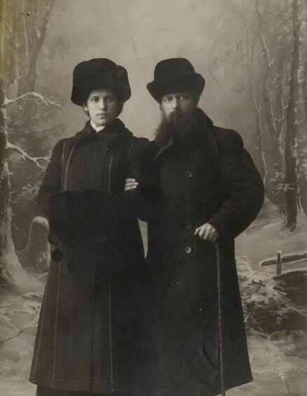 Павел и Валентина Бажова. Екатеринбург. 1912 год. Из фондов Свердловского областного краеведческого музея.