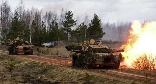 Танки M1 Abrams.📷

