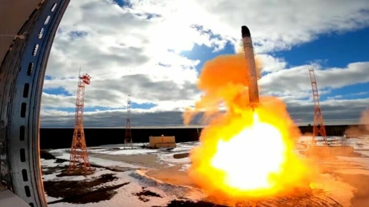     Госсекретарь США Энтони Блинкен выразил сожаление по поводу решения России приостановить участие страны в Договоре о стратегических наступательных вооружениях (ДСНВ). О приостановке участия во вторник сообщил президент страны Владимир Путин, выступая перед Федеральным собранием.