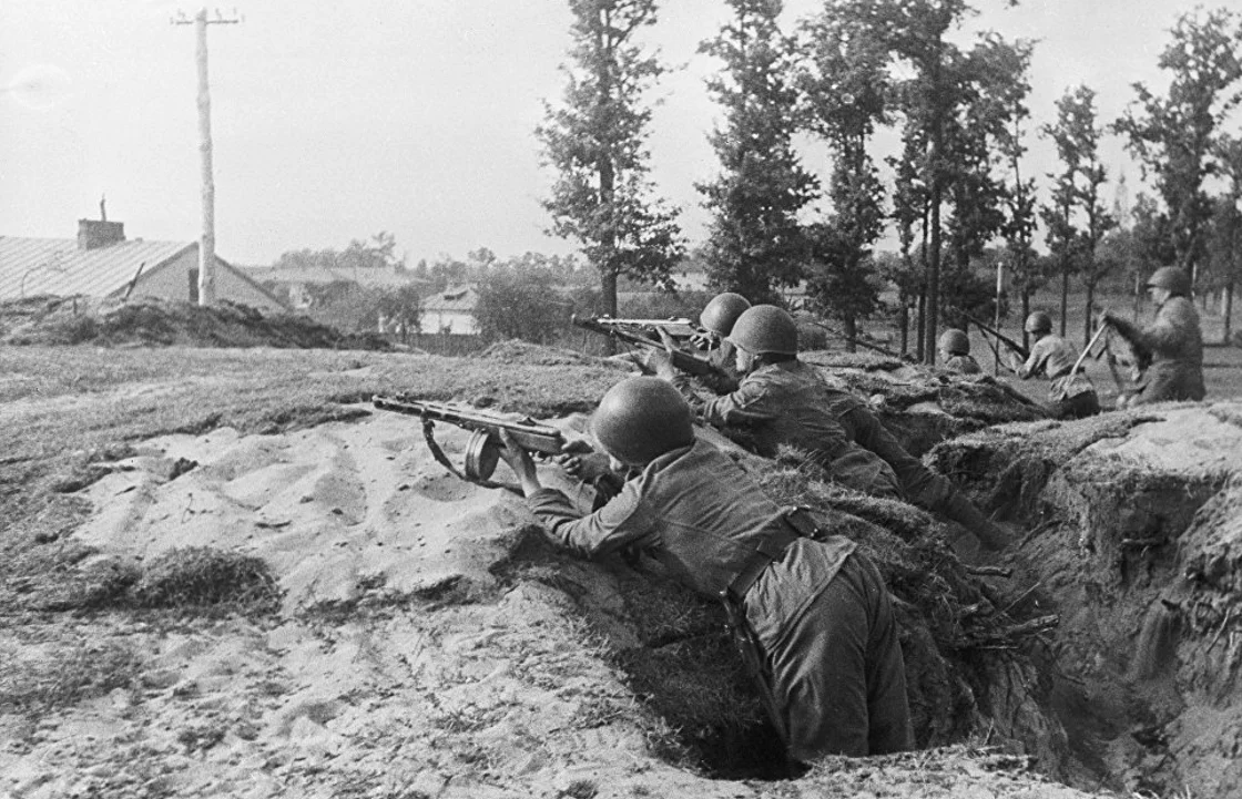 1944 год фото. Битва за Варшаву 1944.