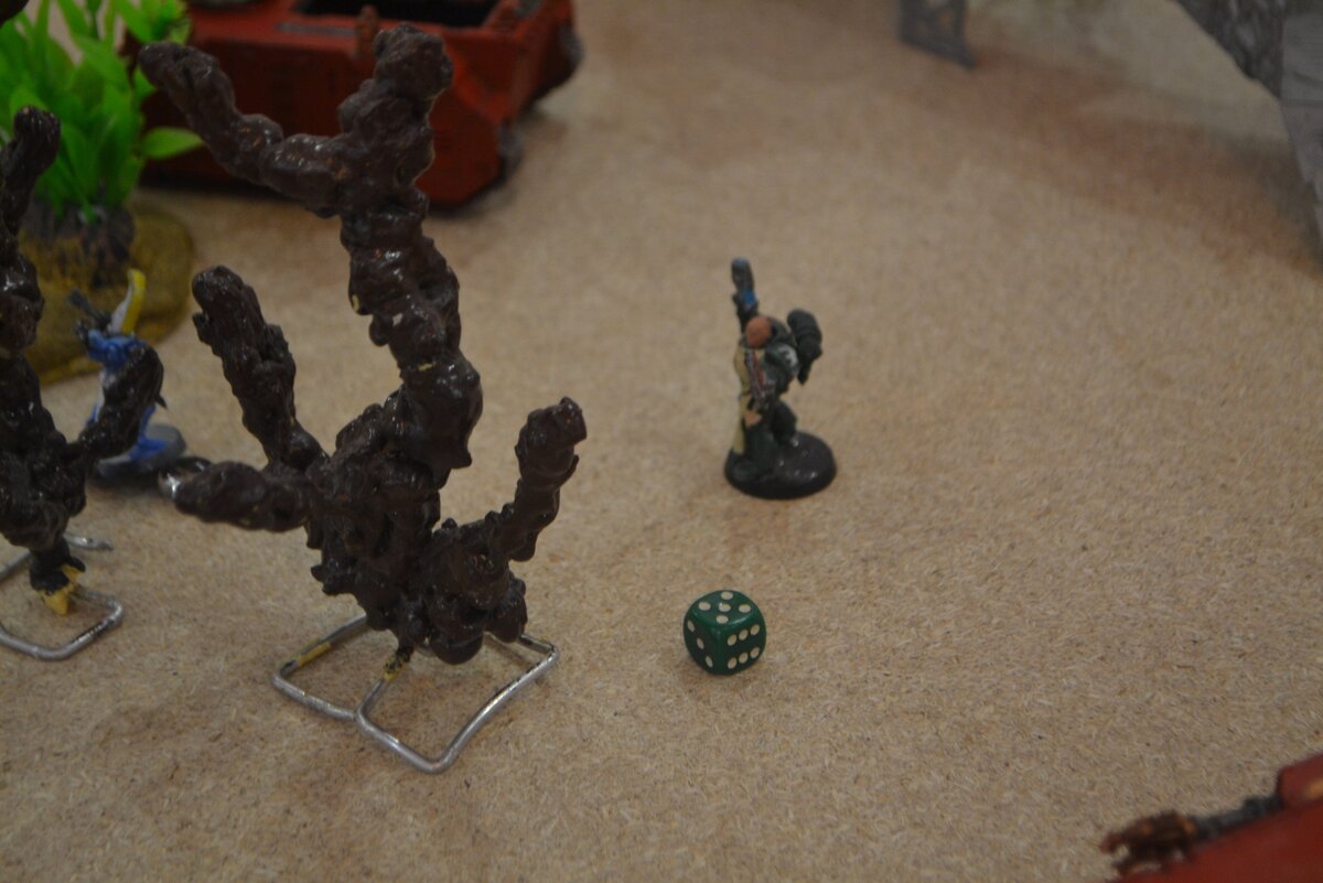 Проволока+монтажная пена, ну что может пойти не так?