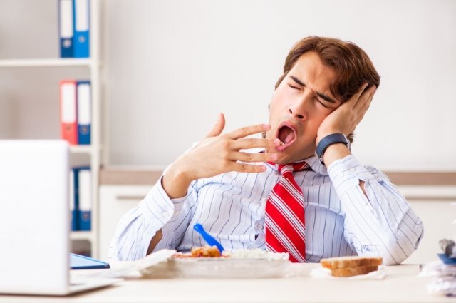    Почему после еды хочется спать?