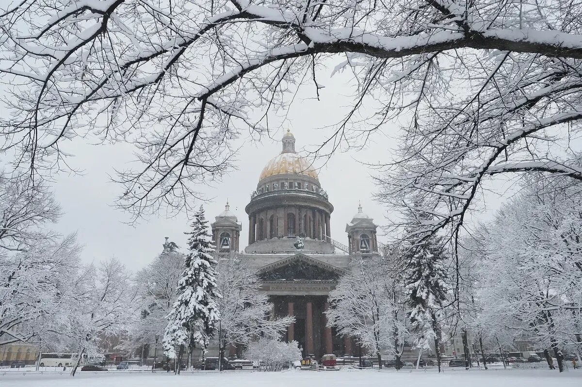 Санкт-петербург зима. Зима в санкт петербурге прогноз. Питер зимой. Зимний питер. Семимостье в санкт-петербурге зимой.