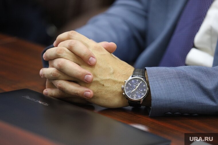    Депутаты Орловки потребовали отправить Сергея Замятина в отставку