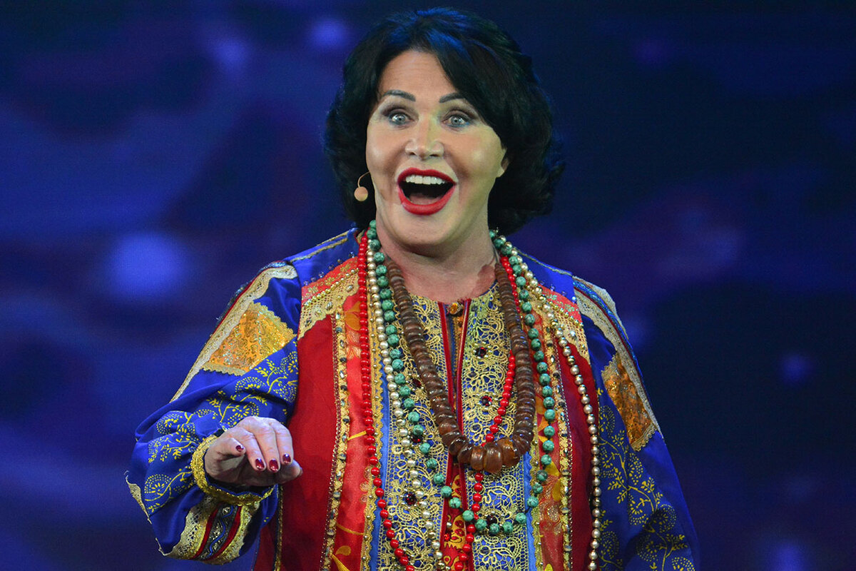 «Живите радостно, с хорошим настроением», – пожелала кубанцам народная артистка.  Фото: Pavel Kashaev, Павел Кашаев / Global Look Press / globallookpress.com