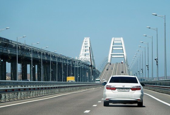    Крымский мост в Керчи