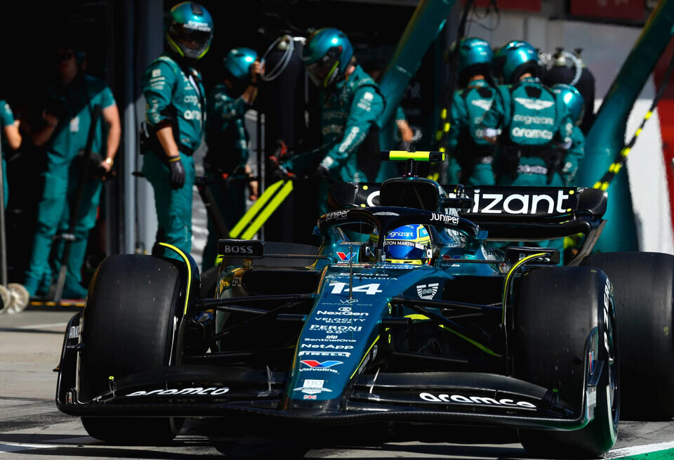    «Постараемся отыграться в Спа». Фернандо Алонсо – о провале в ВенгрииAston Martin