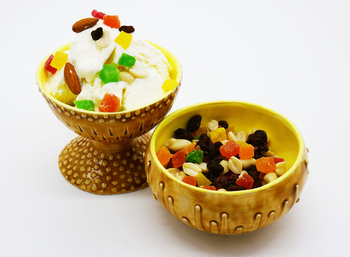 Фото автора. Креманки ручной работы с мороженым в этот жаркий летний день.