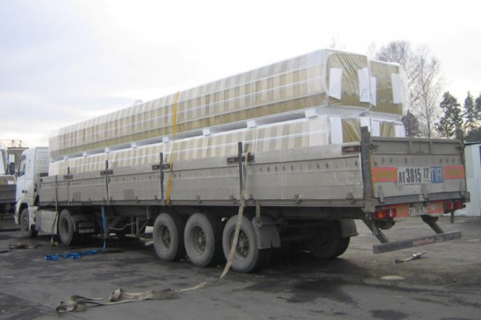 Транспортировка сэндвич-панелей