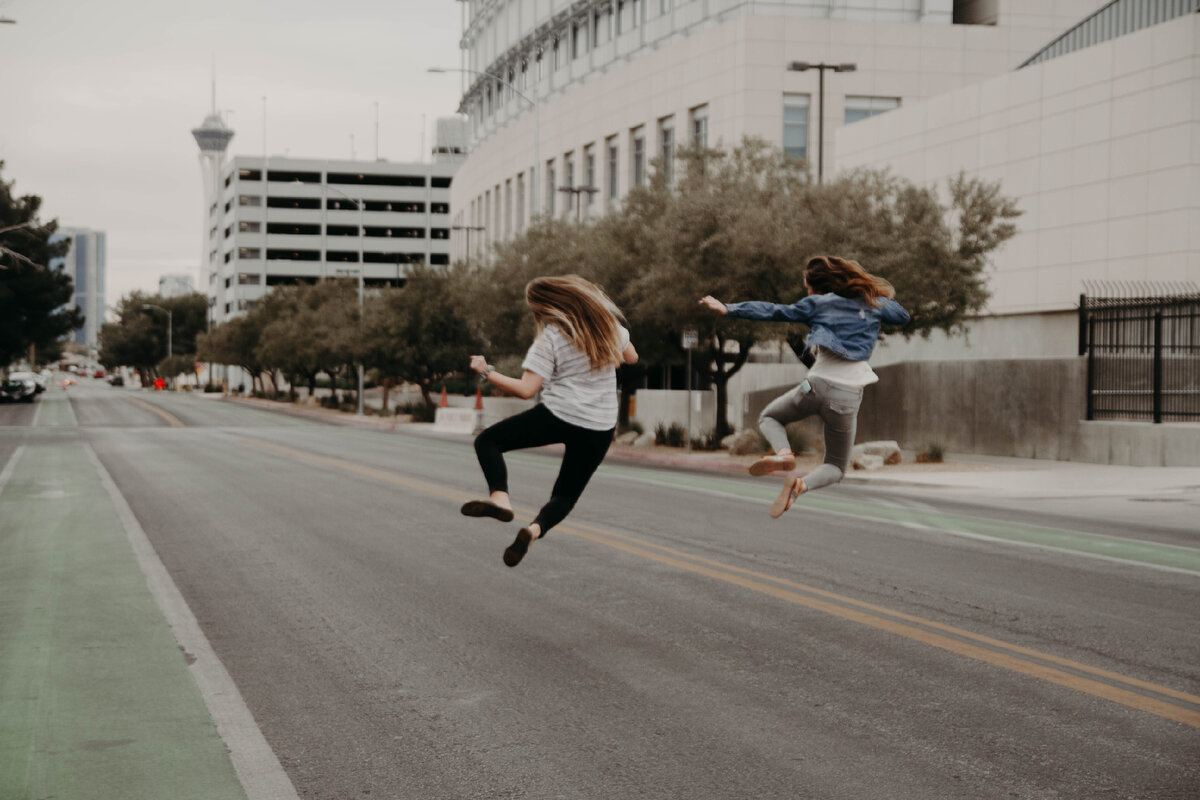 Ph:  NeONBRAND     Источник: https://unsplash.com/photos/87EqZAWN-v8