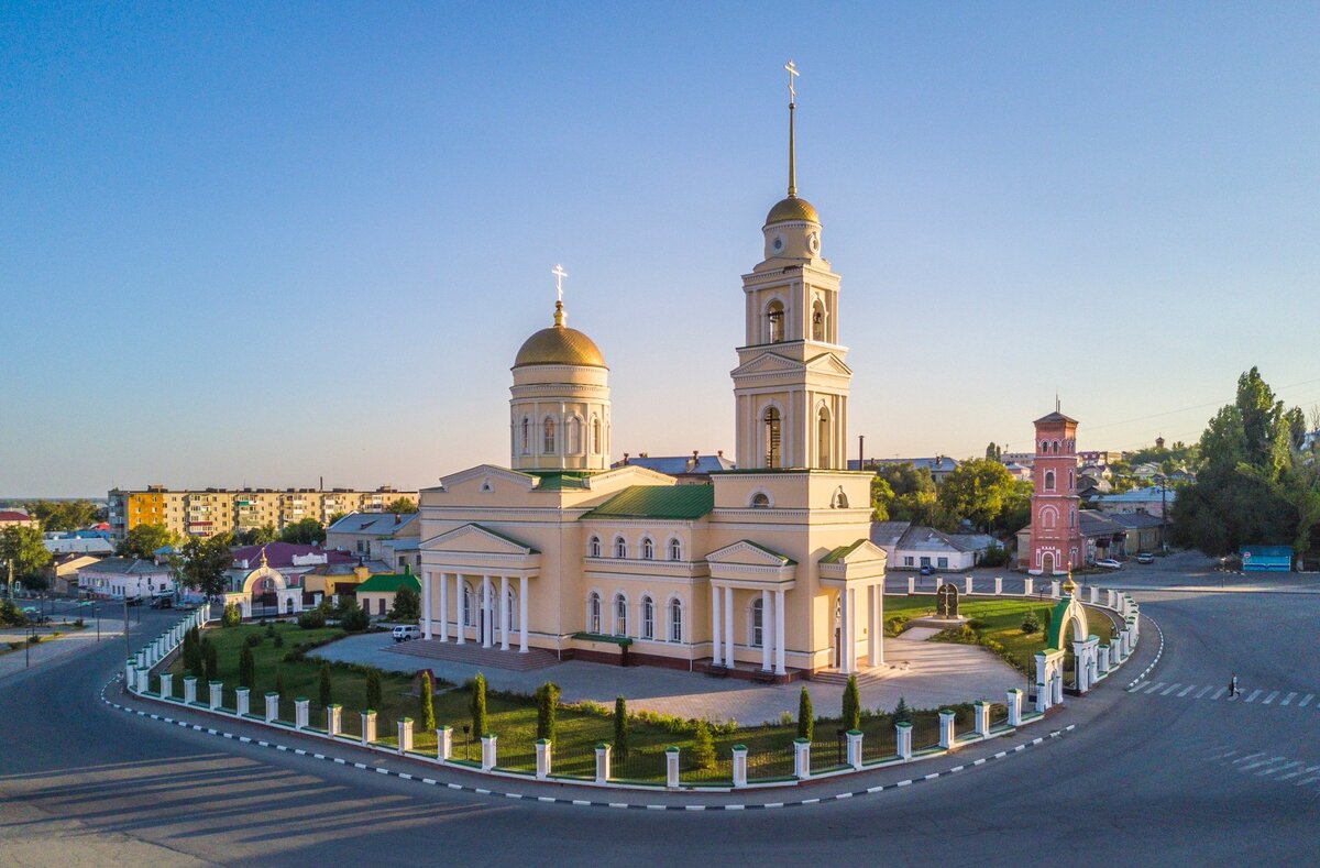 горы в вольске