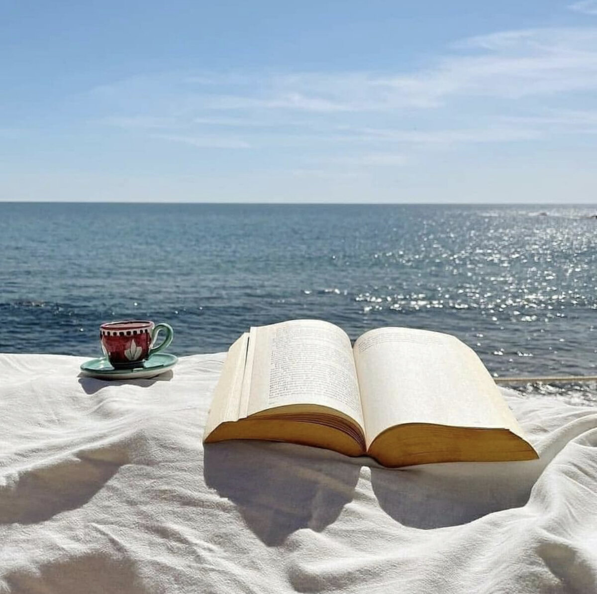 Человек всегда выбирает для себя лучшее. 