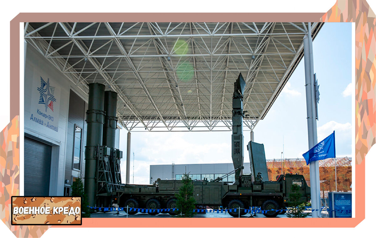ЗРК «Абакан» на выставке. Фото в свободном доступе.