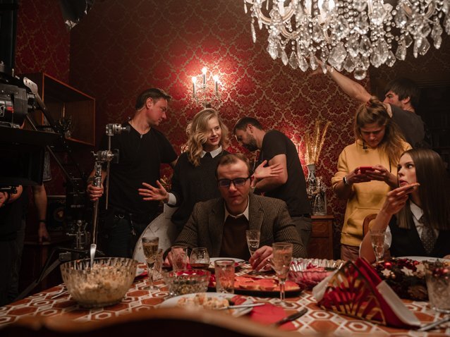 На съемках сериала «Бесит»Фото: предоставлено пресс-службой Premier