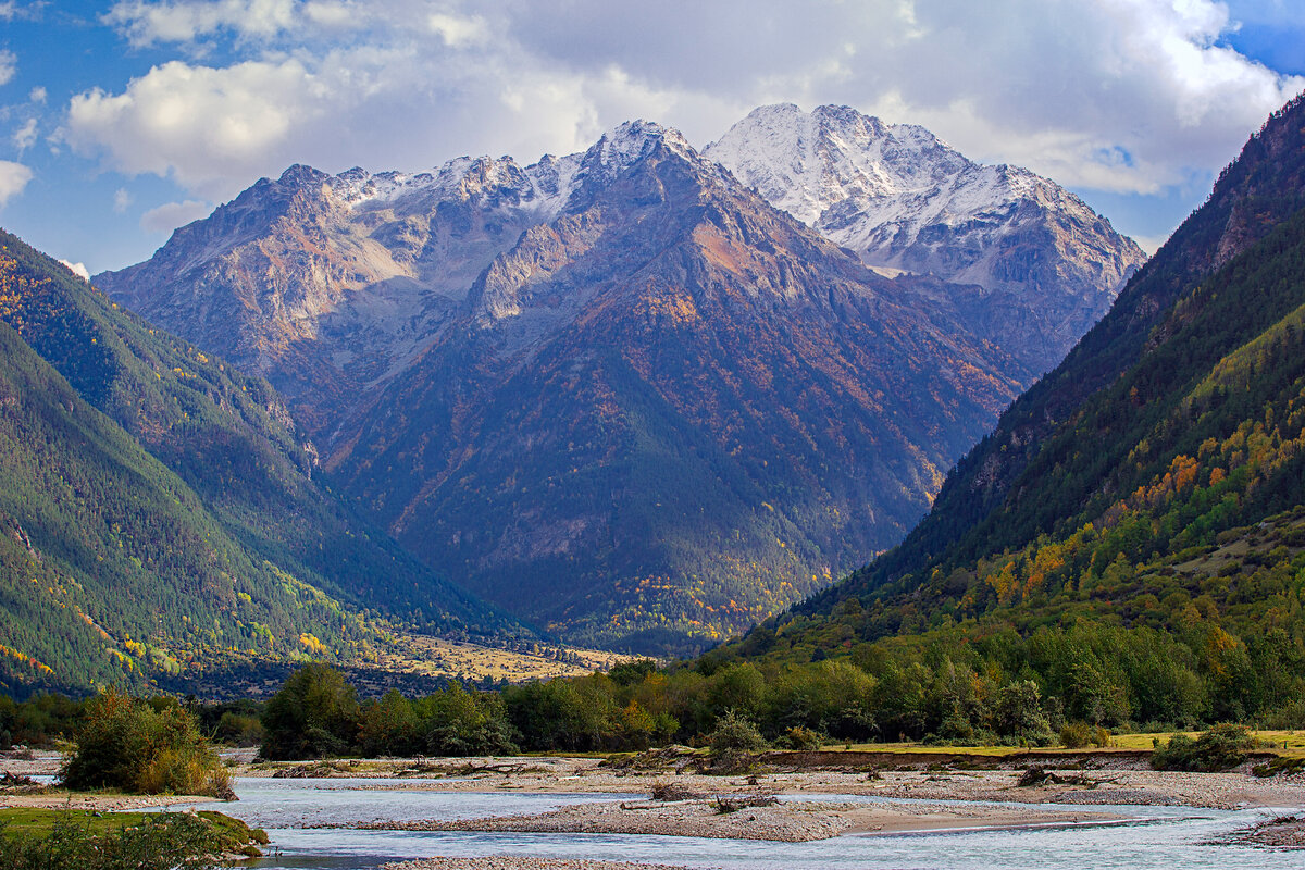 Осень в верховьях реки Кубань | Фотокартины Западного Кавказа и Кубани |  Дзен