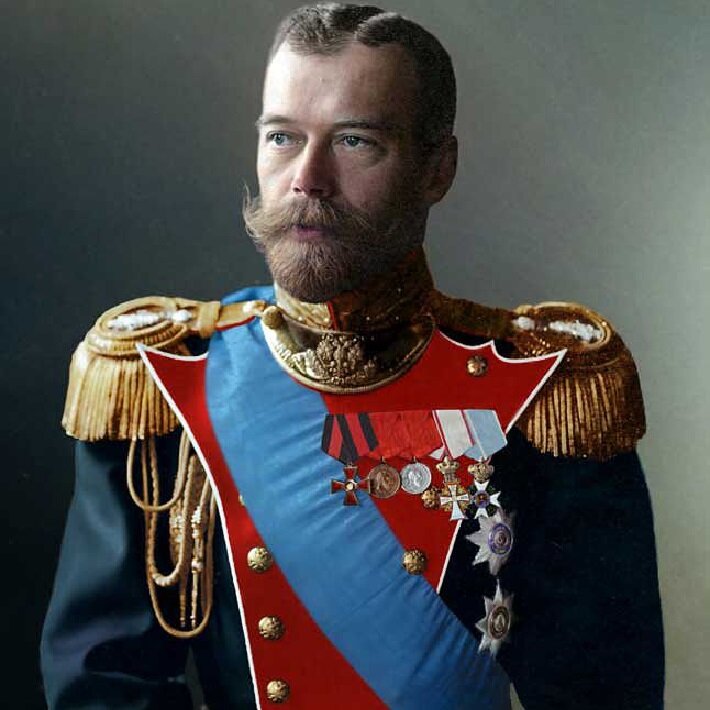 Николай II (1868 - 1918 гг) действительно оказался жертвой заговора
