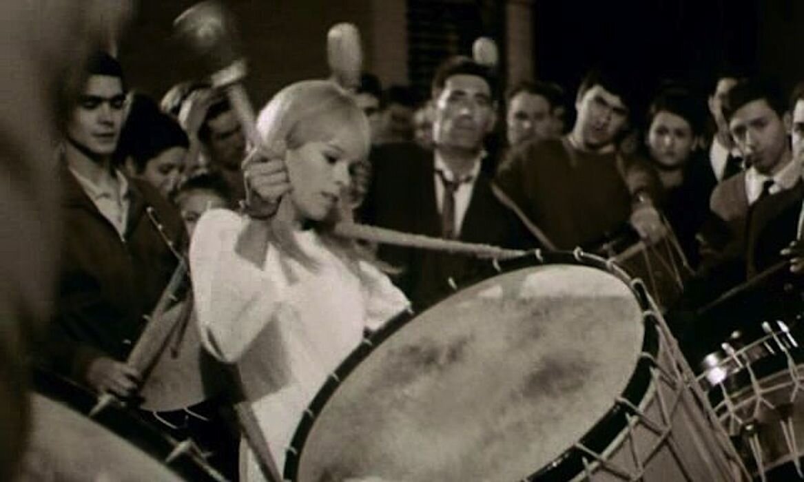 Страстная Пятница в Каланде - образ женщины, о котором говорит Хулиан в фильме