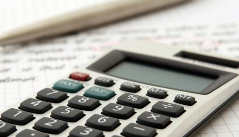 Во втором чтении в комиссии: с 1 июля минимальная пенсия становится 467 лв.