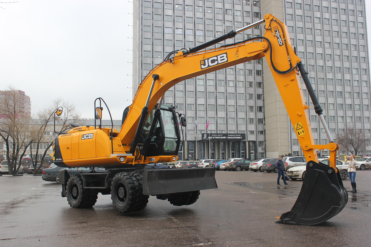 Колесный полноповоротный экскаватор JCB js160w. JCB 160 колесный экскаватор. JCB 200 колесный. JCB 170 экскаватор. Аренда колесного полноповоротного экскаватора