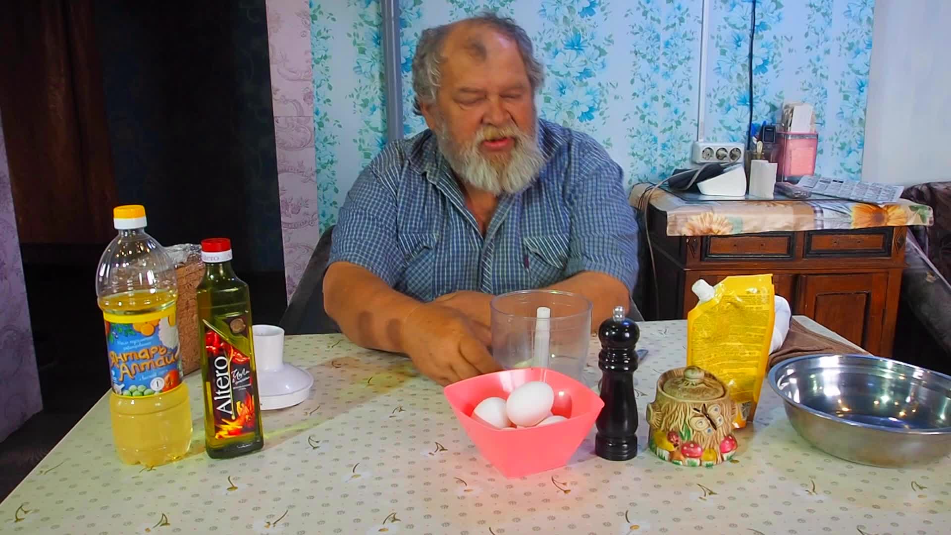 ВКУСНЫЙ ЗАВТРАК я ПРОСТО ВЗЯЛ чеснок и пару яиц | ПОДВАЛ ИЛЬИЧА | Дзен